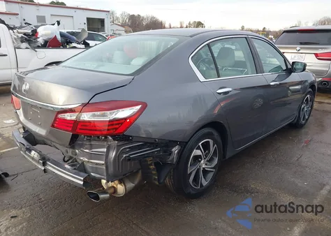 2017 Honda Accord Lx z USA, uszkodzony, nr VIN 1HGCR2F37HA059683